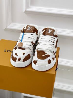 wholesale quality louis vuitton couples shoes model no. 37